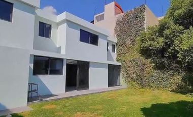 Casa en renta en Club de Golf San Carlos, Metepec