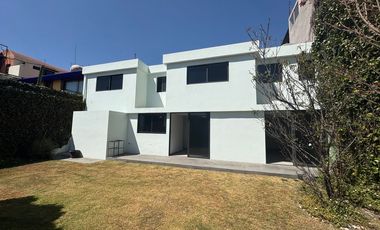Casa en renta en Club de Golf San Carlos, Metepec