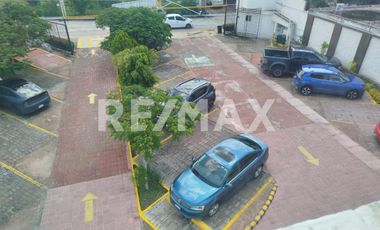 Consultorio 3 en Clinica Hospital Juriquilla  - (3)