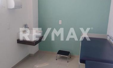 Consultorio 9 en Clinica Hospital Juriquilla en primer piso  - (3)