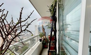 Departamento estilo Mariposa en Macul