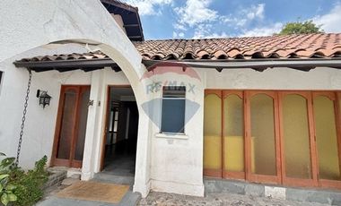 Casa Comercial en Plaza Ossandon