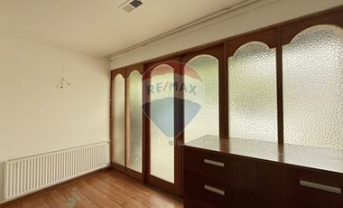 Casa Comercial en Plaza Ossandon