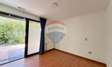 Casa Comercial en Plaza Ossandon