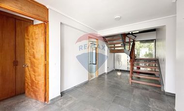 Casa Comercial en Plaza Ossandon