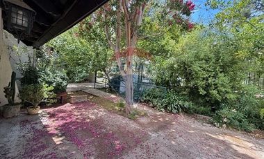 Casa Comercial en Plaza Ossandon