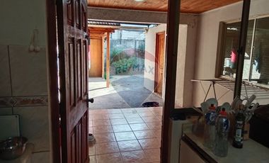 Vive en Linares, casa amplia, cómoda y remodelada