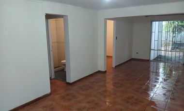 Vive en Linares, casa amplia, cómoda y remodelada