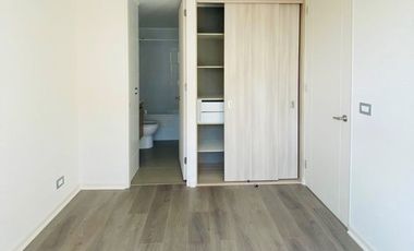 Año 2022, con garantía, con estacionamiento!