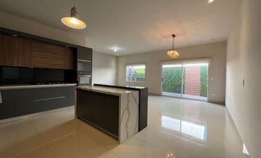 CASA EN RENTA EN CUMBRES ELITE PREMIER - PRIVADA VESUBIO