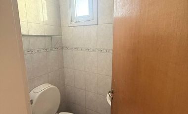 ALQUILER de Galpón  con Oficinas frente ruta 22