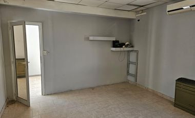 ALQUILER de Galpón  con Oficinas frente ruta 22