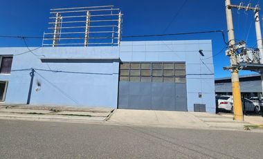 ALQUILER de Galpón  con Oficinas frente ruta 22