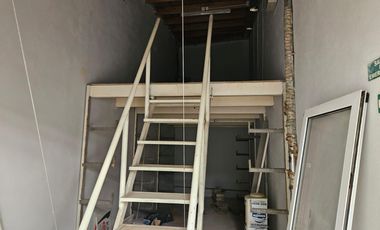 ALQUILER de Galpón  con Oficinas frente ruta 22