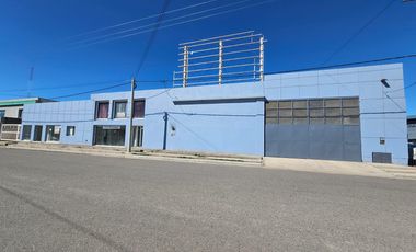 ALQUILER de Galpón  con Oficinas frente ruta 22