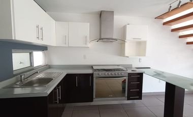 Los prados residencial casa en renta