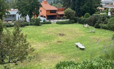 Casa en renta en Club de Golf Valle Escondido con jardín espectacular