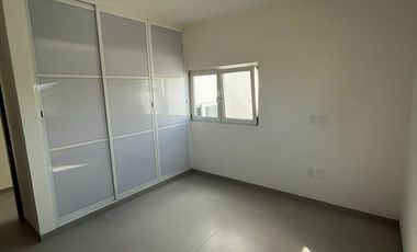 Casa en Renta en Lomas de Jardines.