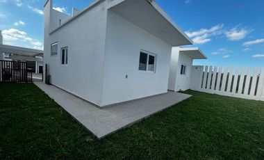 Casa en Renta en Lomas de Jardines.