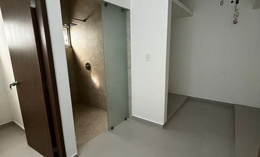 Casa en Renta en Lomas de Jardines.