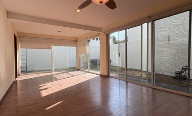 Casa en renta en Coto San Bernardo, Zapopan