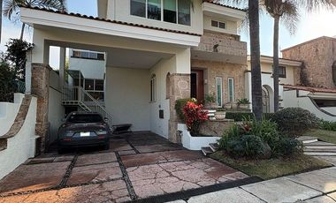 Casa en renta en Coto San Bernardo, Zapopan