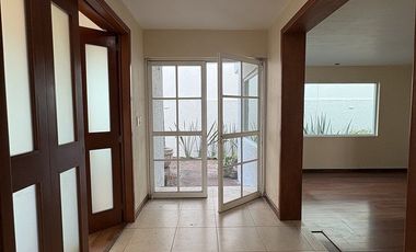 Casa en renta en Coto San Bernardo, Zapopan