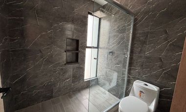 RENTA DE CASA AMUEBLADA EN LA ANTIGUA CEMENTERA – PUEBLA 4 RECÁMARAS | PERGOLA