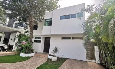 VENTA CASA RESIDENCIAL CUMBRES CANCUN