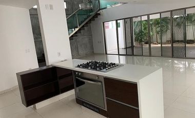 VENTA CASA RESIDENCIAL CUMBRES CANCUN