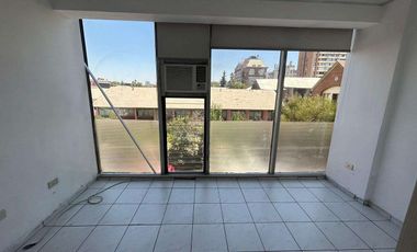 Oficina / Consulta Médica en Arriendo – Providencia