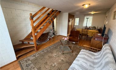 VENDO CASA EN INVICA 3D 2B E EXCELENTE ESTADO