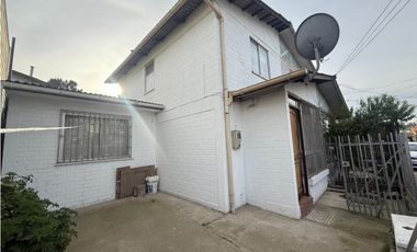 VENDO CASA EN INVICA 3D 2B E EXCELENTE ESTADO