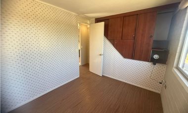 VENDO CASA EN INVICA 2D 1B  EXCELENTE ESTADO