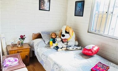 AMPLIA CASA CON 3D 1B COMUNA LA GRANJA