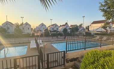 CASA EN CONDOMINIO CON CLUB HOUSE  CANCHA SALA DE EVENTOS