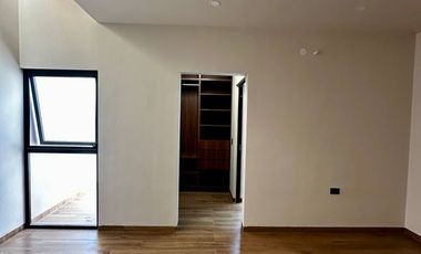 Venta casa Villlas de Irapuato UN PISO Privada Sant Fe IRAPUATO GUANAJUATO