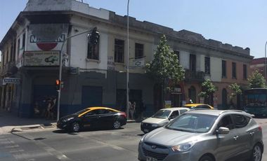 Local Comercial en Arriendo en CARMEN - AV. MATTA