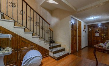 Casa en venta en condominio con seguridad 24/7 – Tlalpan