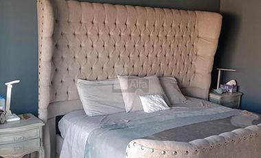 Casa AMUEBLADA en renta Lomas de San Isidro, Metepec Estado de México.