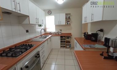 Casa en Venta en Cercana al Colegio Puerto Varas
