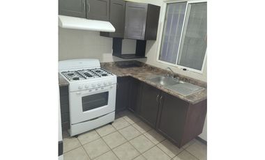 CASA EN RENTA COLONIA PRIVADA LA PURISIMA