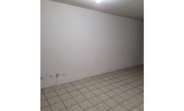 CASA EN RENTA COLONIA PRIVADA LA PURISIMA