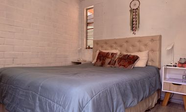 Venta de casa en condominio, potencial para ampliar