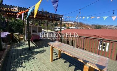 Miraflores,Viña del Mar.  Amplia casa con buena conectividad.