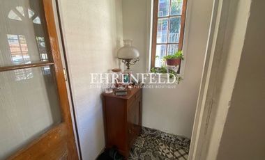 Miraflores,Viña del Mar.  Amplia casa con buena conectividad.