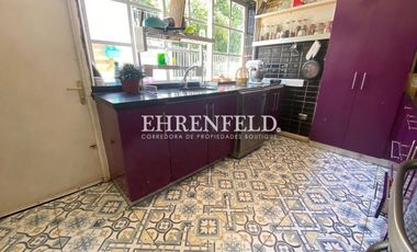 Miraflores,Viña del Mar.  Amplia casa con buena conectividad.