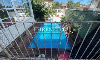 Miraflores,Viña del Mar.  Amplia casa con buena conectividad.