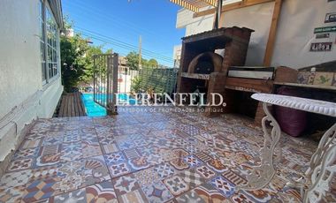 Miraflores,Viña del Mar.  Amplia casa con buena conectividad.