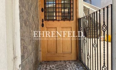 Miraflores,Viña del Mar.  Amplia casa con buena conectividad.
